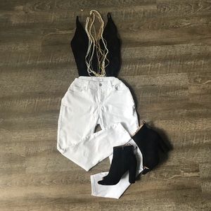Stretch size 7 white skinny jeans